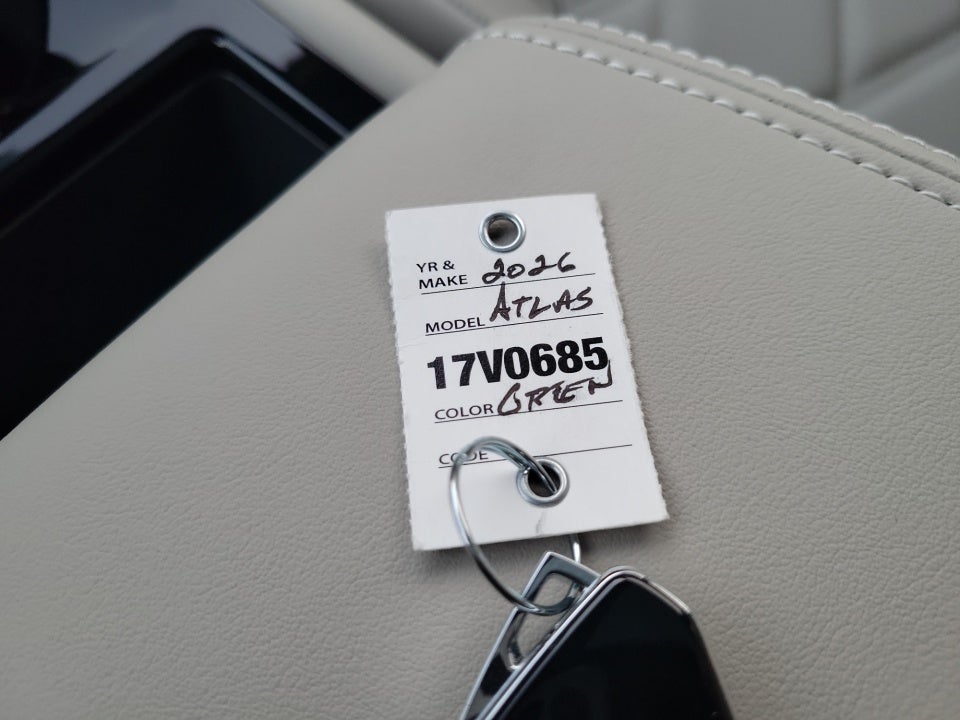 2026 Volkswagen Atlas SE with Technology