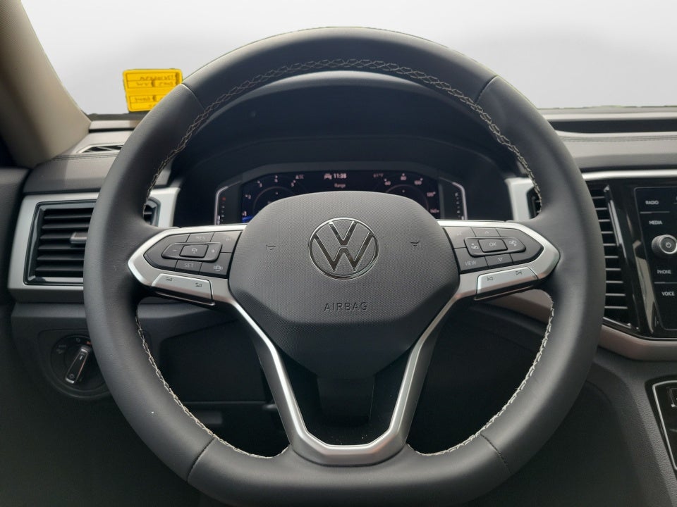 2023 Volkswagen Atlas 2.0T SE w/Technology