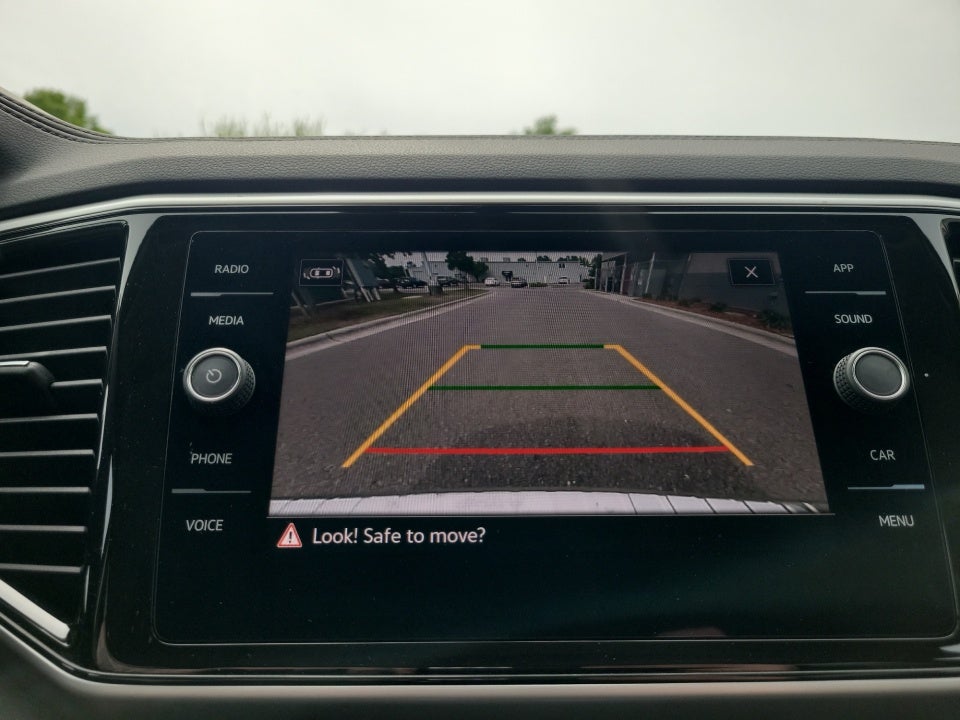 2023 Volkswagen Atlas 2.0T SE w/Technology