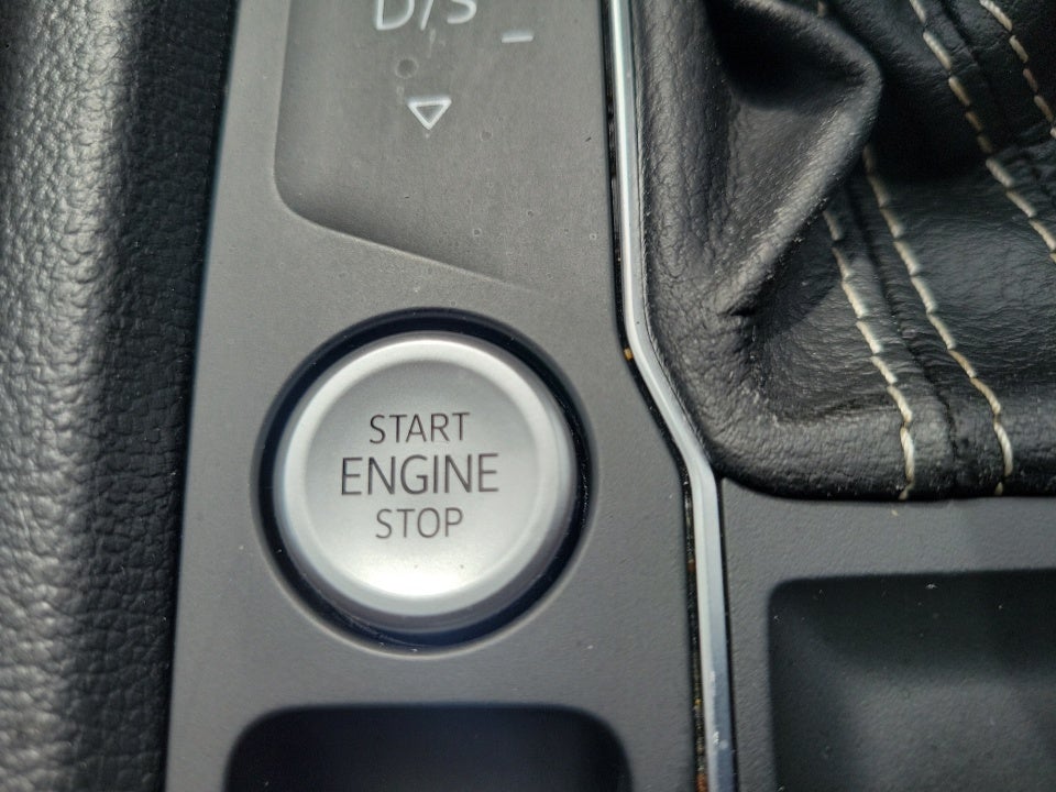 2023 Volkswagen Atlas 2.0T SE w/Technology