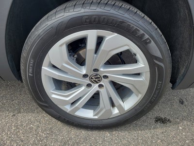 2023 Volkswagen Atlas 2.0T SE w/Technology