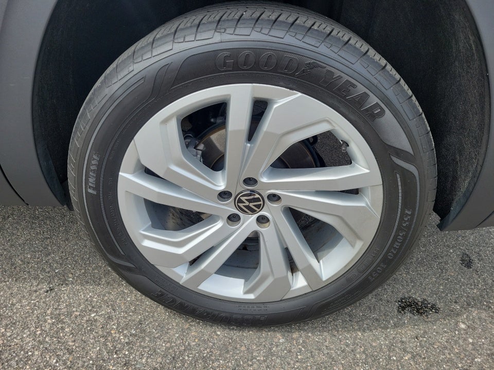 2023 Volkswagen Atlas 2.0T SE w/Technology