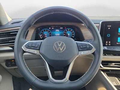 2026 Volkswagen Atlas SE with Technology