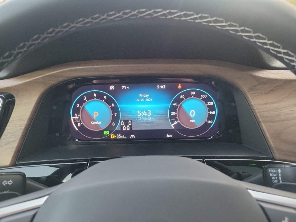 2026 Volkswagen Atlas SE with Technology