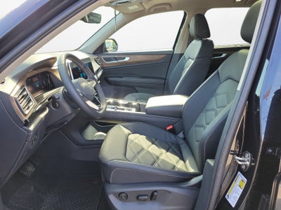 2026 Volkswagen Atlas SE with Technology