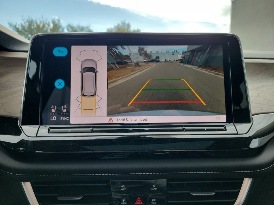 2026 Volkswagen Atlas SE with Technology