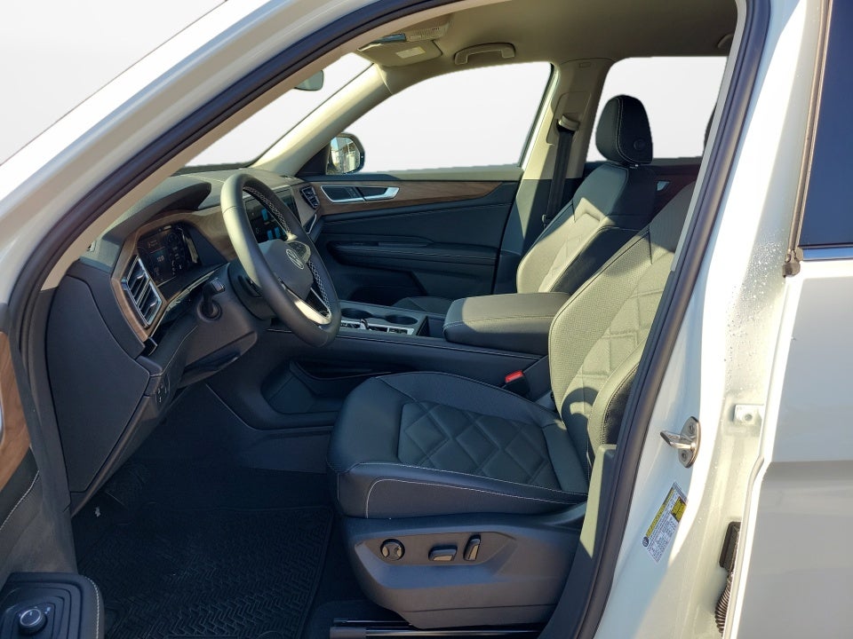 2026 Volkswagen Atlas SE