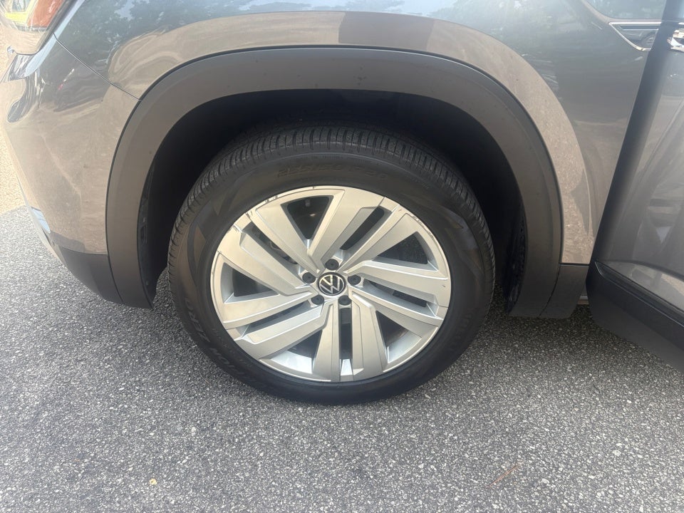 2022 Volkswagen Atlas Cross Sport 3.6L V6 SE w/Technology
