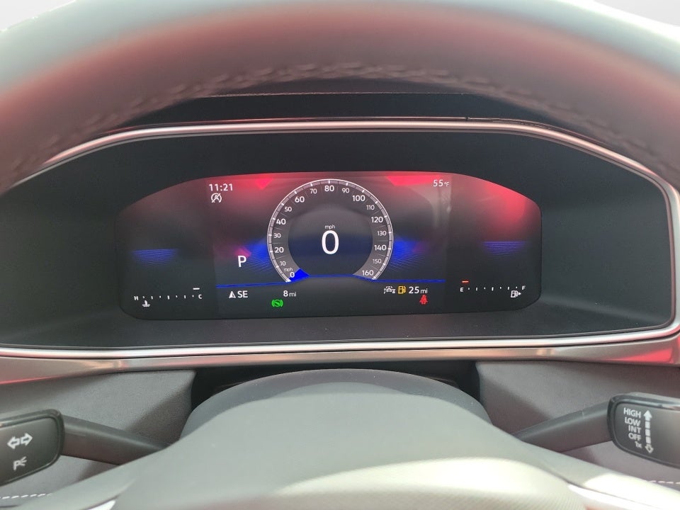 2026 Volkswagen Taos SE Black