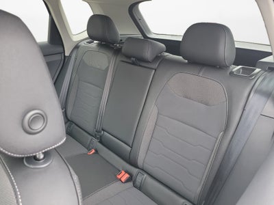 2026 Volkswagen Taos SE Black