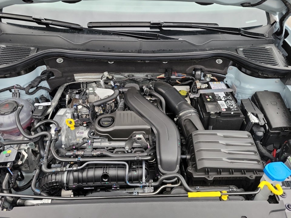 2026 Volkswagen Taos SEL