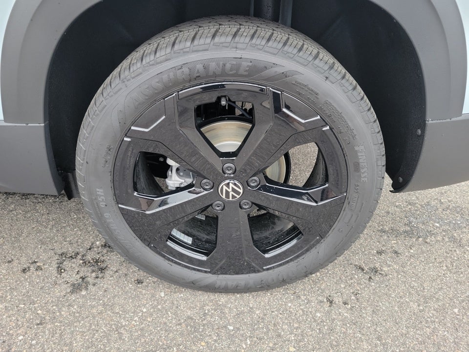 2026 Volkswagen Taos SEL