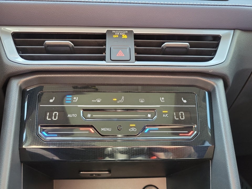 2026 Volkswagen Taos SEL