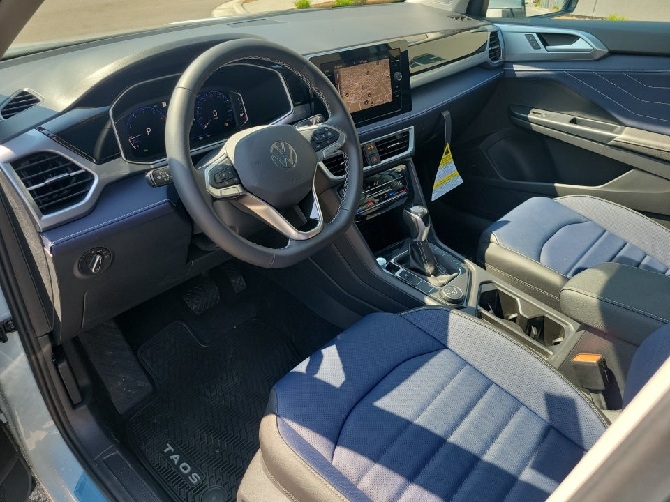 2026 Volkswagen Taos SEL