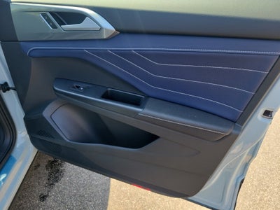 2026 Volkswagen Taos SEL