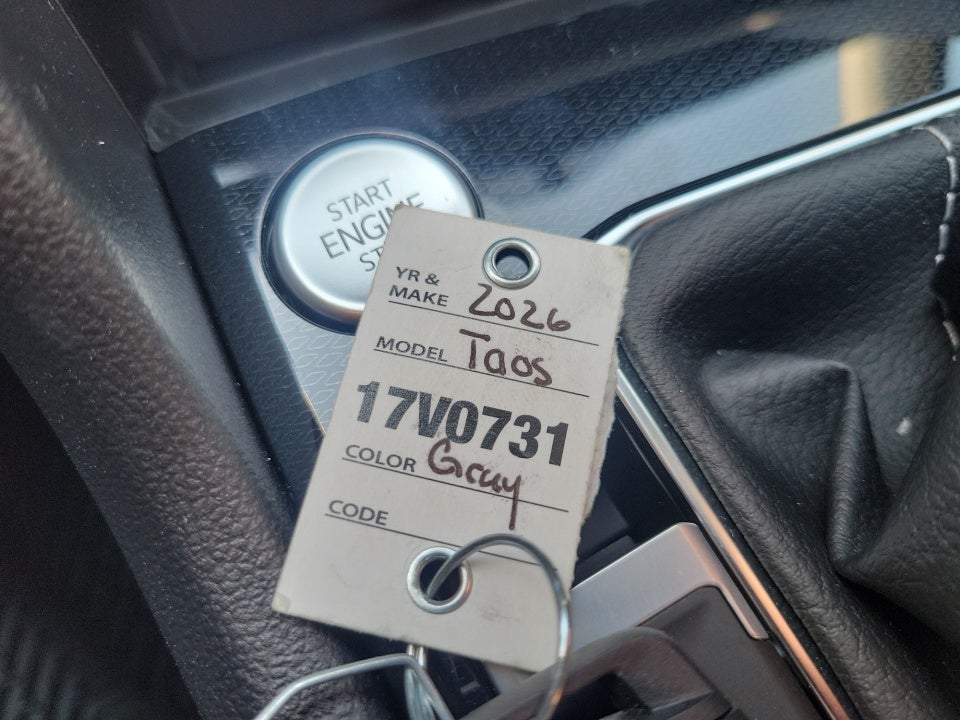 2026 Volkswagen Taos SEL