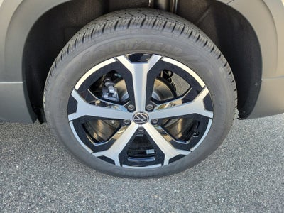 2025 Volkswagen Taos 1.5T SEL