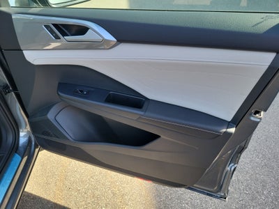 2025 Volkswagen Taos 1.5T SEL