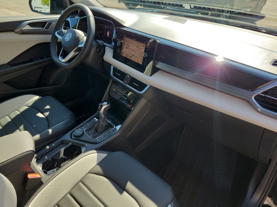2027 Volkswagen Taos SEL