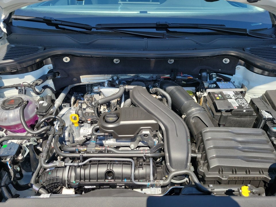 2027 Volkswagen Taos S