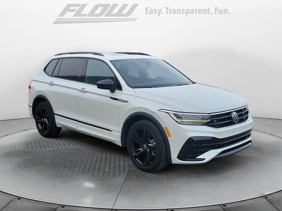 2023 Volkswagen Tiguan SE R-LINE BLACK
