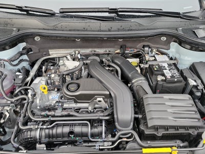 2026 Volkswagen Taos SE