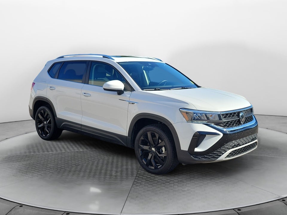 2024 Volkswagen Taos SE