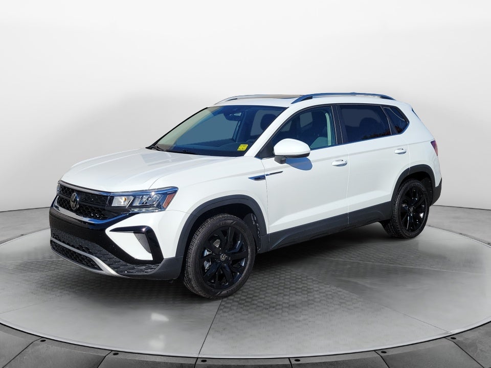 2024 Volkswagen Taos SE