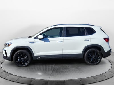 2024 Volkswagen Taos SE