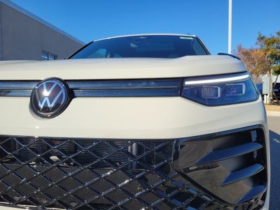 2026 Volkswagen Tiguan SE R-Line Black