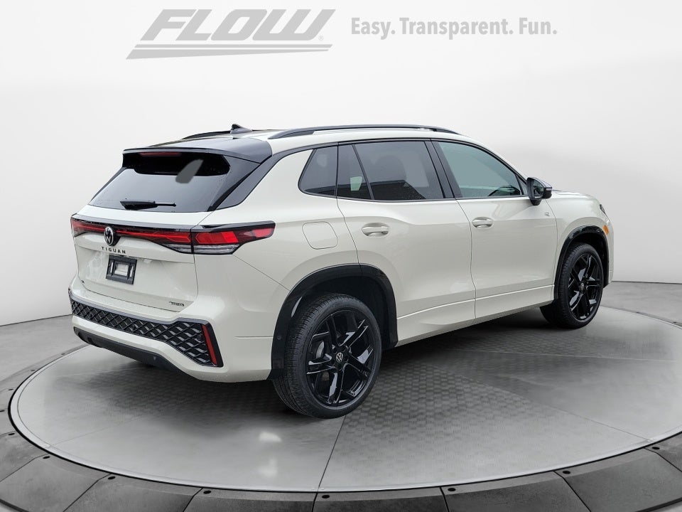 2026 Volkswagen Tiguan SE R-Line Black