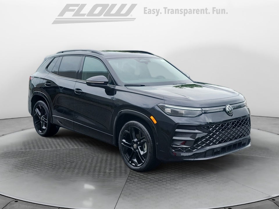 2026 Volkswagen Tiguan SE R-Line Black