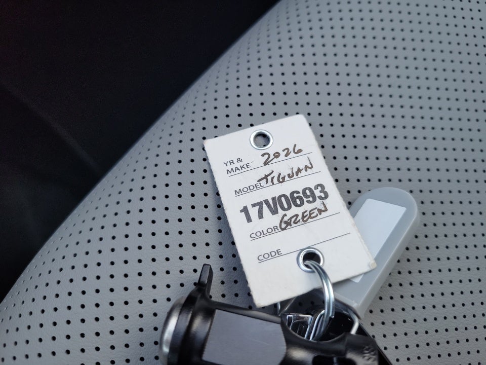 2026 Volkswagen Tiguan SE R-Line Black