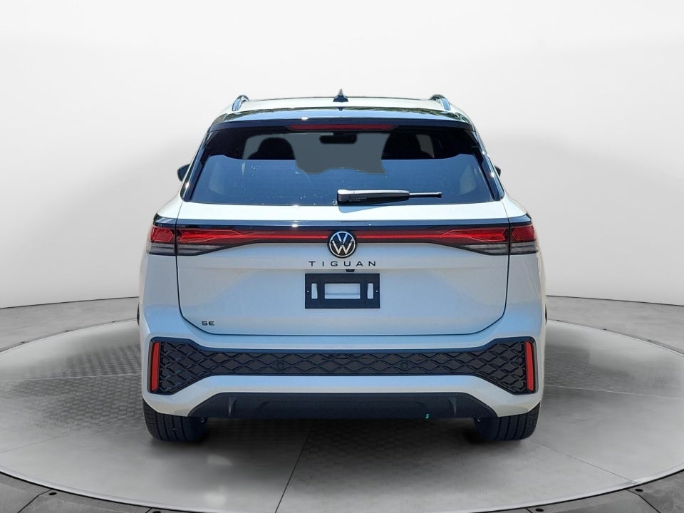 2026 Volkswagen Tiguan SE R-Line Black