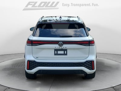 2026 Volkswagen Tiguan SE R-Line Black