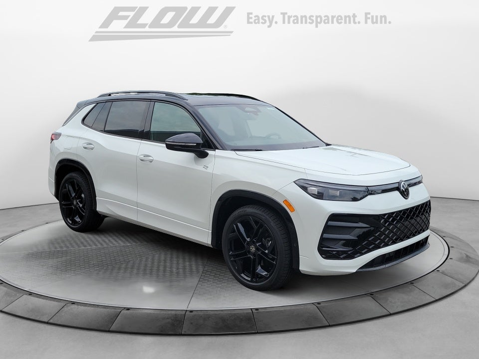 2026 Volkswagen Tiguan SE R-Line Black