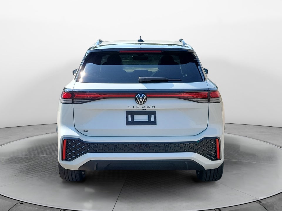 2026 Volkswagen Tiguan SE R-Line Black