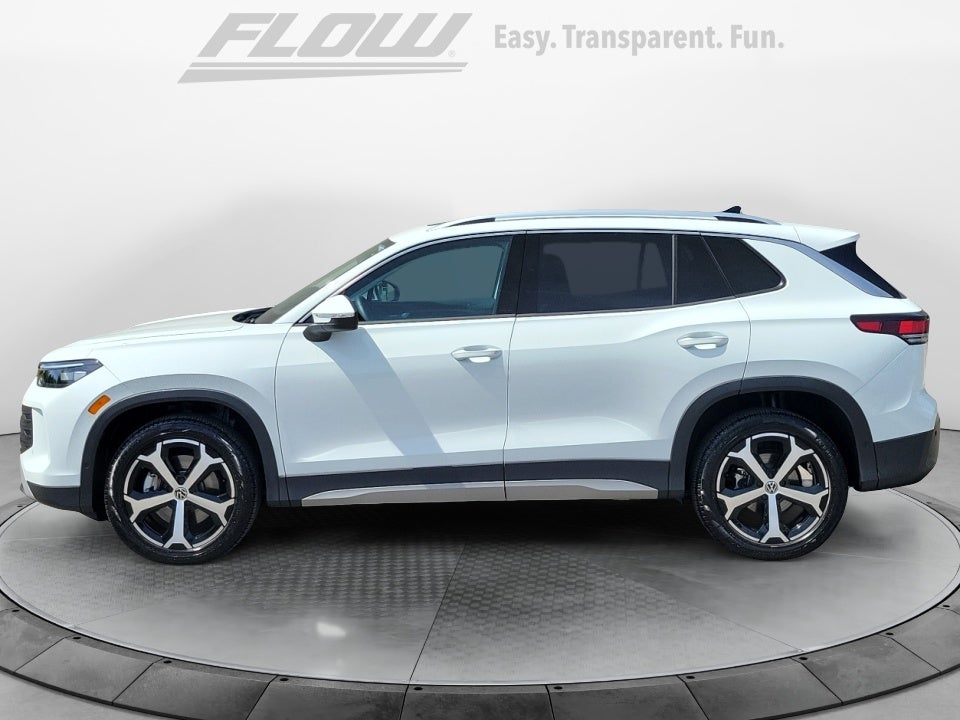 2025 Volkswagen Tiguan 2.0T SE