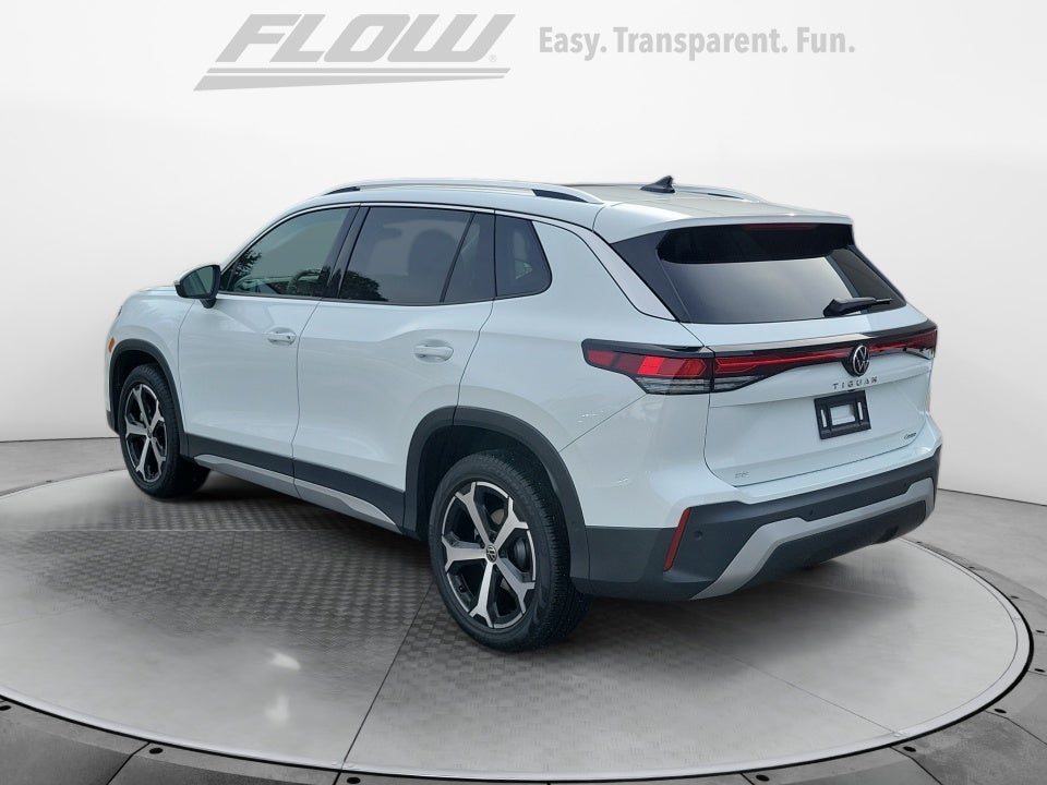 2025 Volkswagen Tiguan 2.0T SE