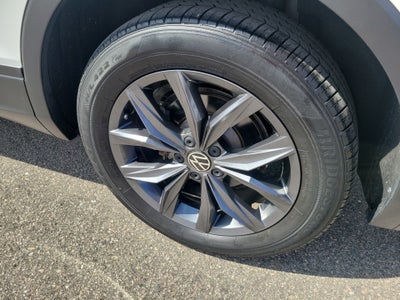 2023 Volkswagen Tiguan SE