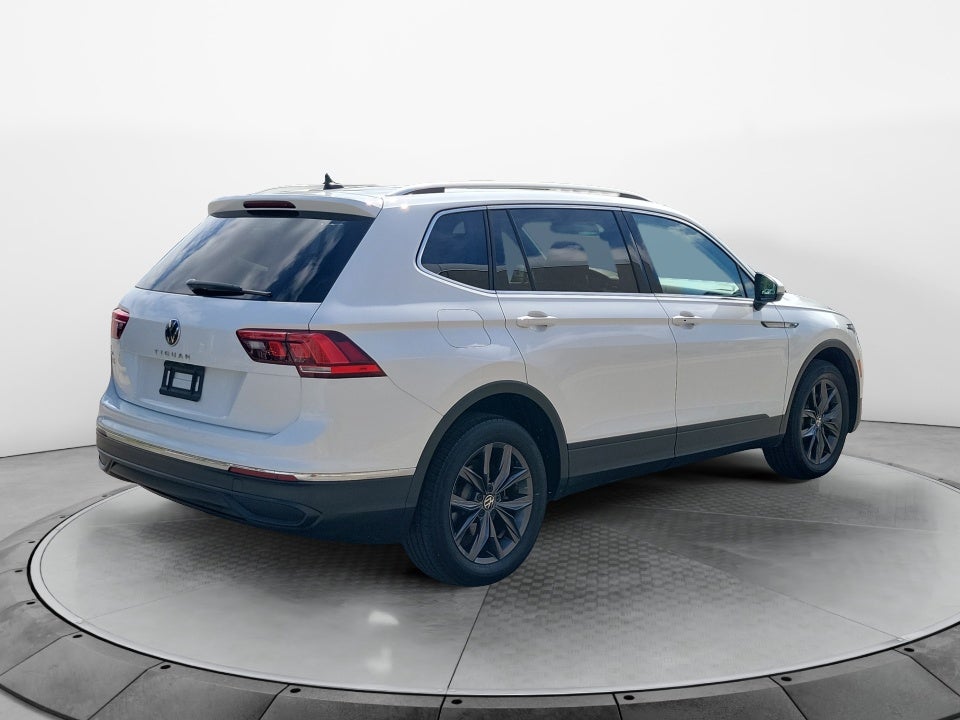2023 Volkswagen Tiguan SE