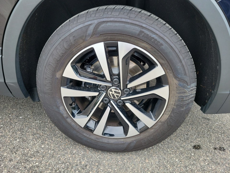 2024 Volkswagen Tiguan 2.0T S