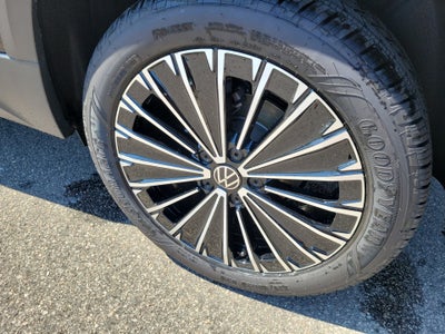 2027 Volkswagen Taos SE