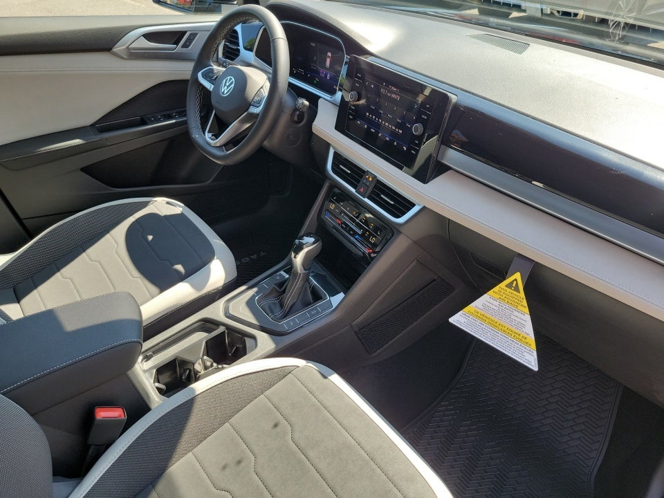 2027 Volkswagen Taos SE