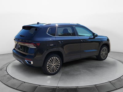 2027 Volkswagen Taos SE