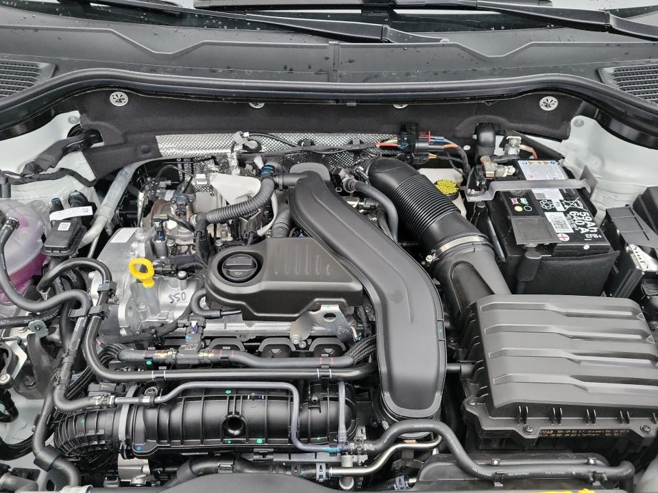 2027 Volkswagen Taos Sport