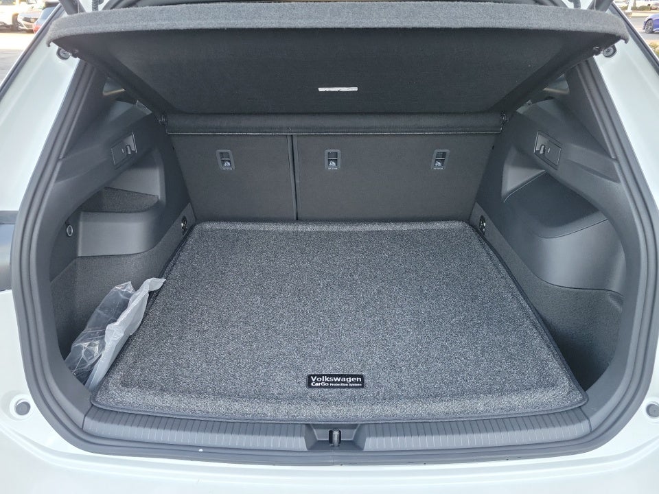 2026 Volkswagen Tiguan SEL R-Line Turbo