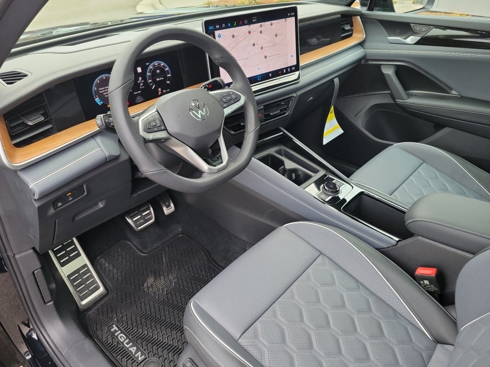 2026 Volkswagen Tiguan SEL R-Line Turbo