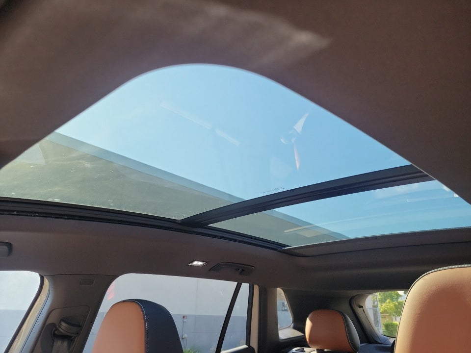 2026 Volkswagen Tiguan SEL R-Line Turbo