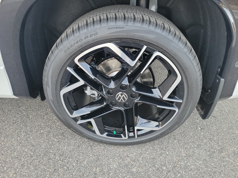 2026 Volkswagen Tiguan SEL R-Line Turbo